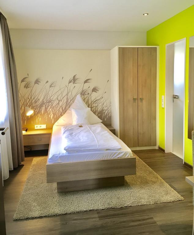 Iris Am See Garni Radolfzell am Bodensee Exterior foto